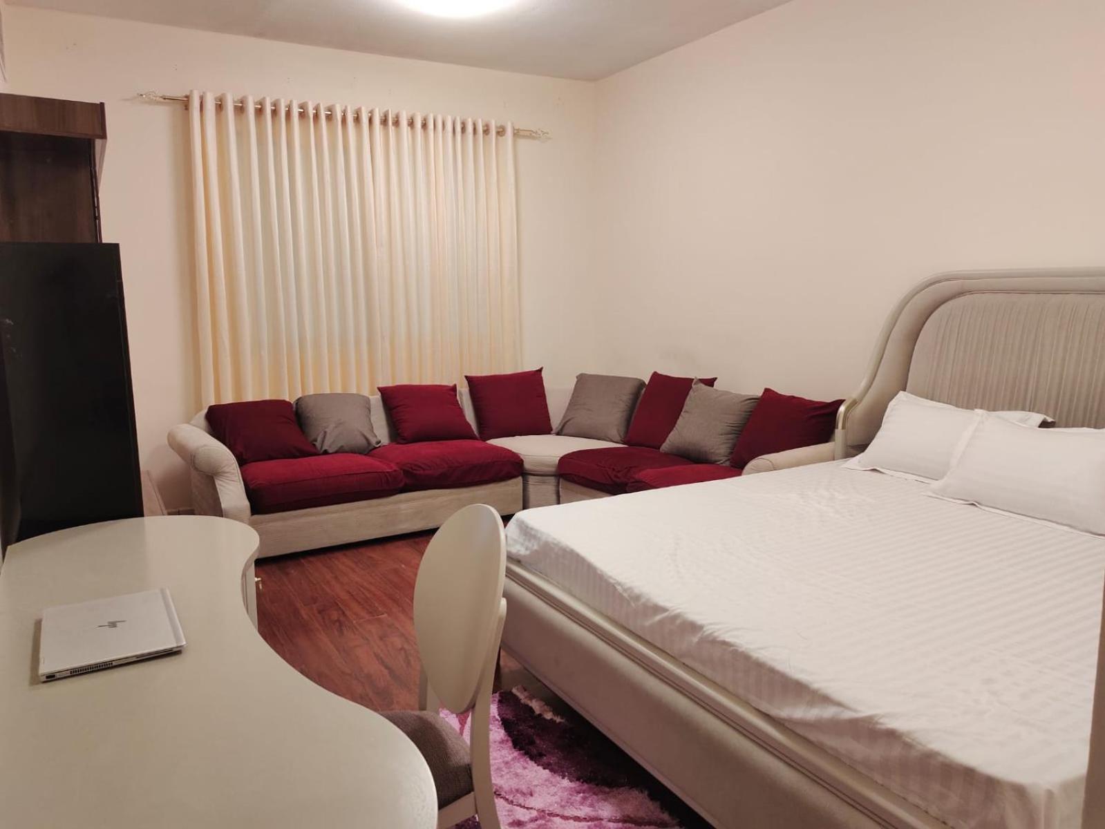 Arnim Suite - 3 Bedrooms Apartment Sharjah Exterior foto